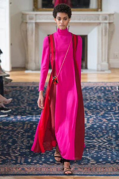 Look 43